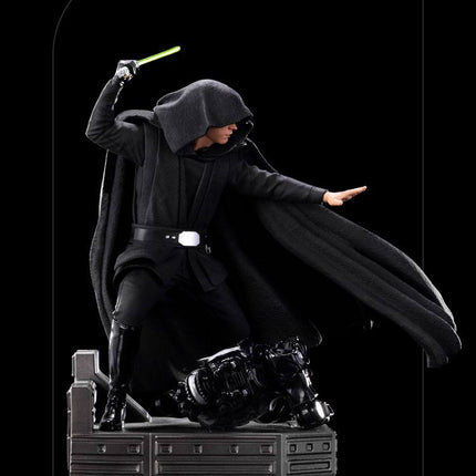 Luke Skywalker Combat Version  Star Wars The Mandalorian BDS Art Scale Statue 1/10 24 cm