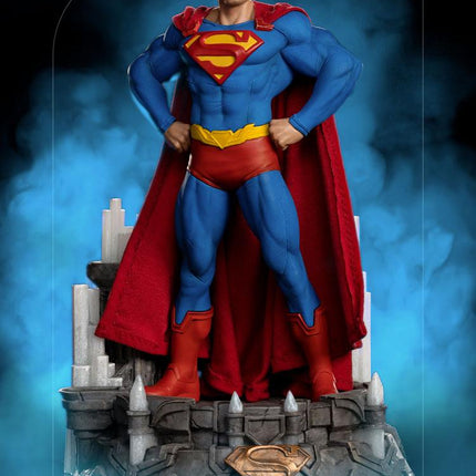 Superman Unleashed Deluxe DC Comics Art Scale Statue 1/10 26 cm